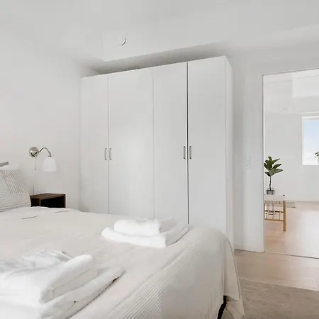 Апартаменты Grand Penthouse With Private Rooftop Terrace *