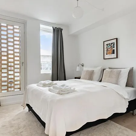Grand Penthouse With Private Rooftop Terrace * Орхус