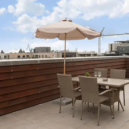 Grand Penthouse With Private Rooftop Terrace Διαμέρισμα Århus